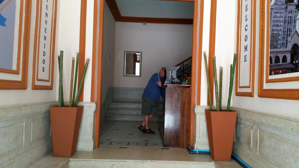 Posada Del Gaucho Hostel Montevideo Kültér fotó
