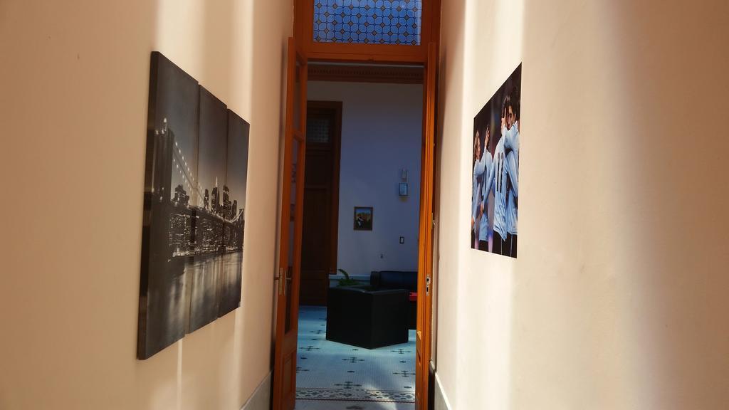 Posada Del Gaucho Hostel Montevideo Kültér fotó